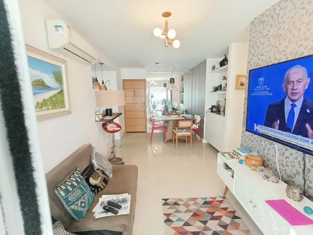Apartamento com 71m² 2 quartos e 2 banheiros, para alugar, no bairro Recreio dos Bandeirantes em Rio de Janeiro