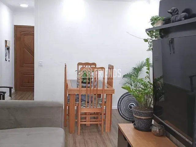 Apartamento com 73m² 3 quartos e 1 banheiro, para alugar, no bairro Vila Carbone em São Paulo