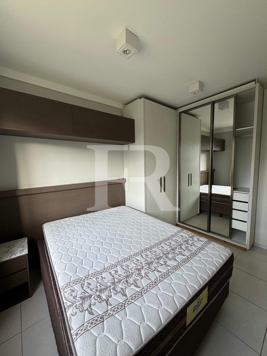 Apartamento para alugar com 2 quartos, 55m² - Foto 31