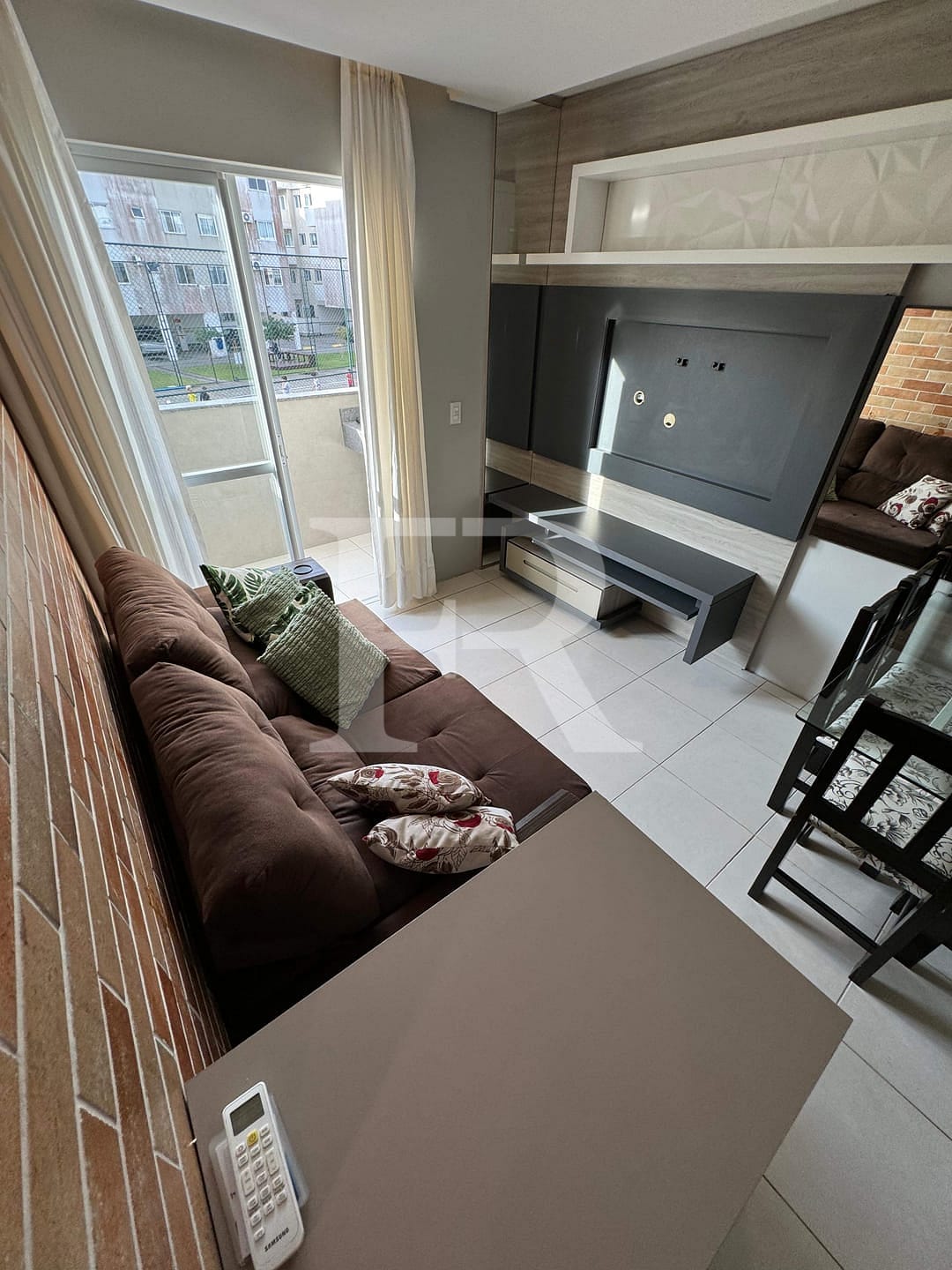 Apartamento para alugar com 2 quartos, 55m² - Foto 4