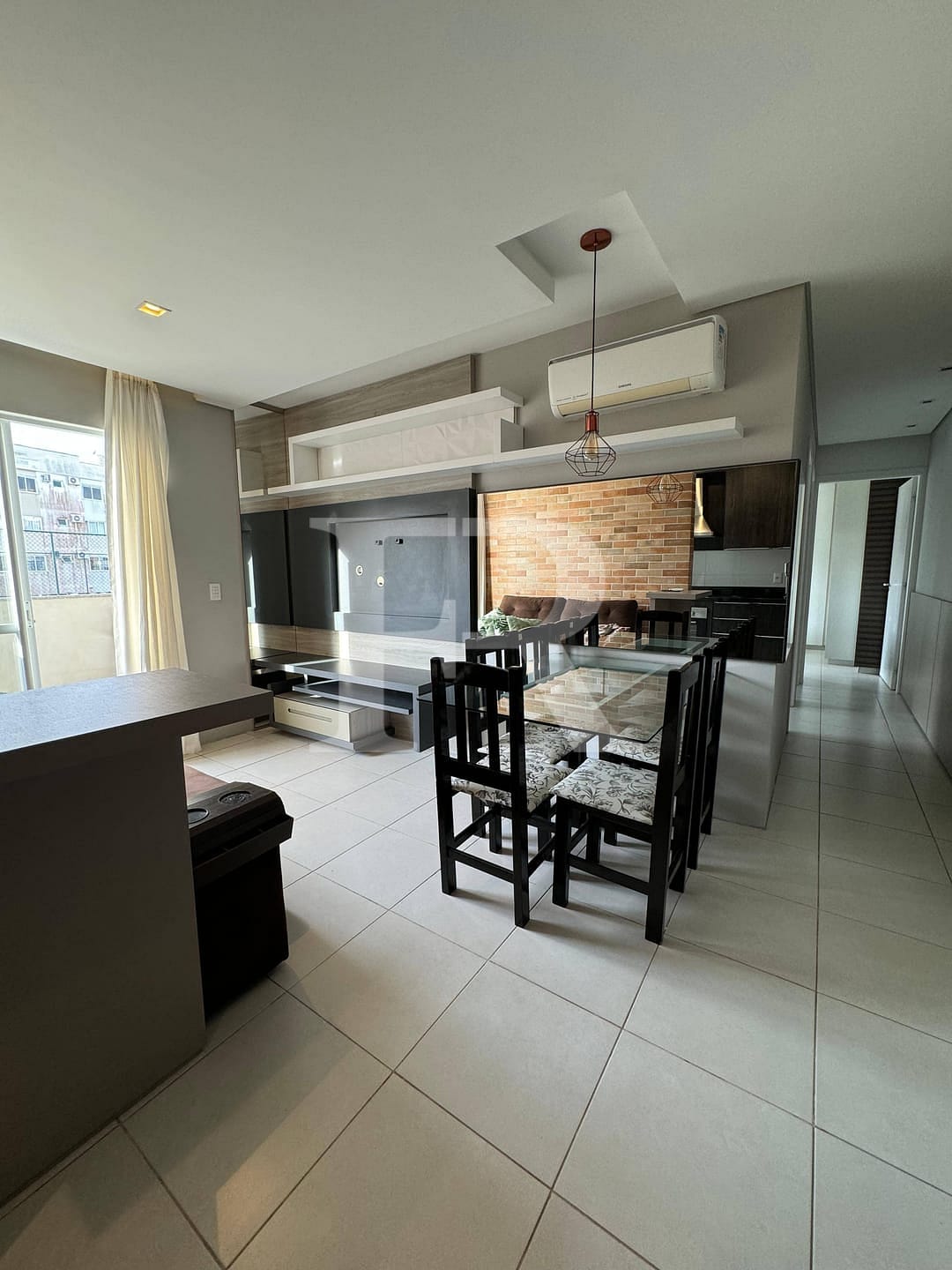 Apartamento para alugar com 2 quartos, 55m² - Foto 12