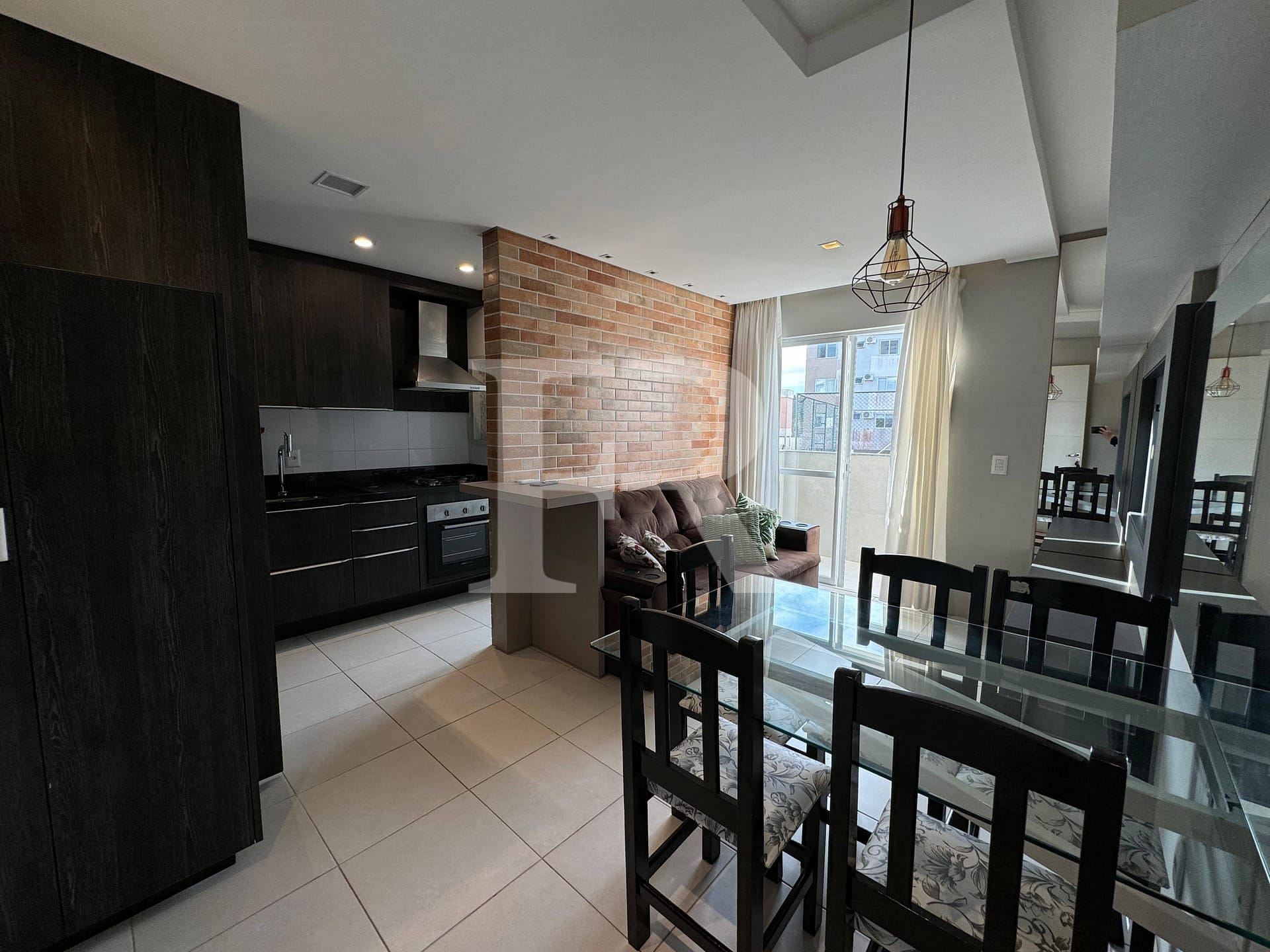 Apartamento para alugar com 2 quartos, 55m² - Foto 2