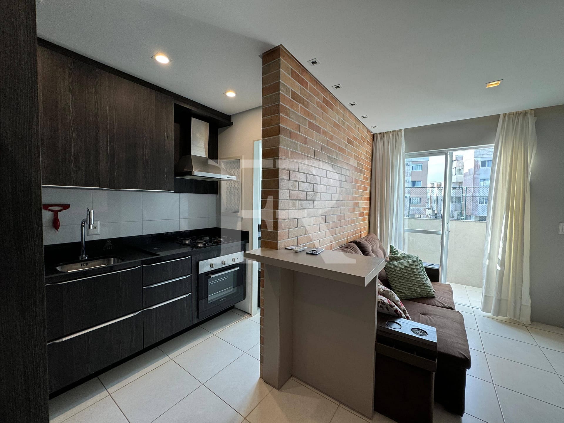 Apartamento para alugar com 2 quartos, 55m² - Foto 3