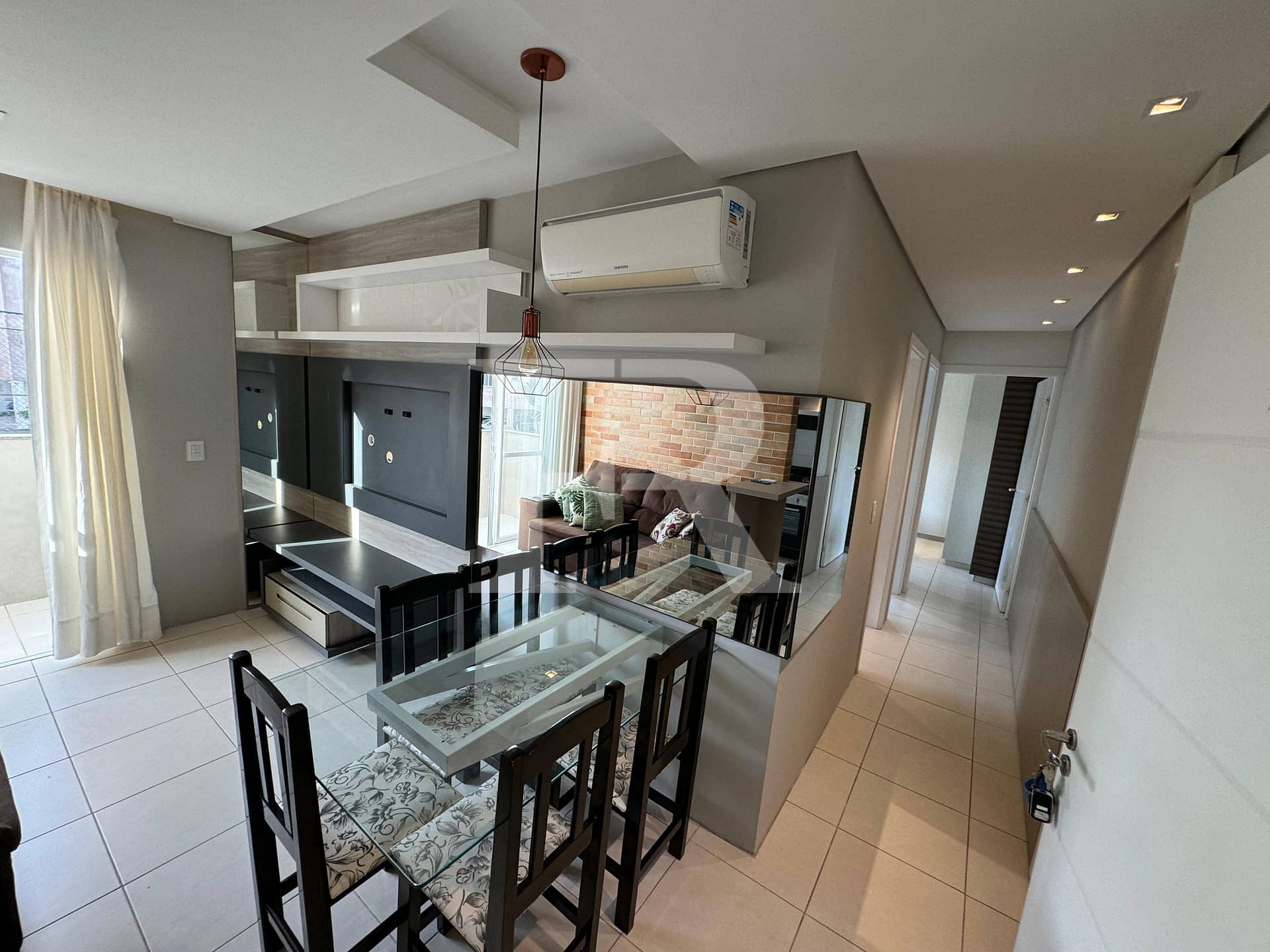 Apartamento para alugar com 2 quartos, 55m² - Foto 11