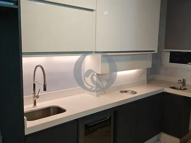 Apartamento 1 quarto e 2 banheiros, à venda ou para alugar, no bairro Melville Empresarial I e II em Barueri