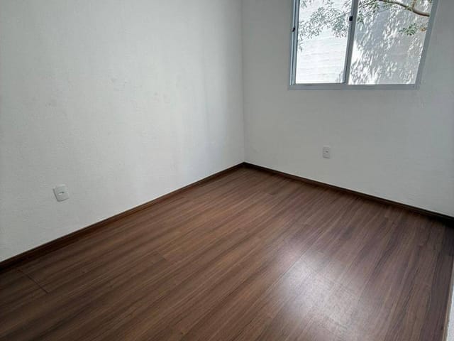 Apartamento 2 quartos e 1 banheiro, à venda, no bairro Trevo em Belo Horizonte