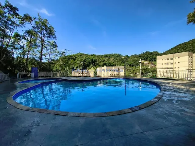 Apartamento 2 quartos e 2 banheiros, para alugar, no bairro Duarte Silveira em Petrópolis