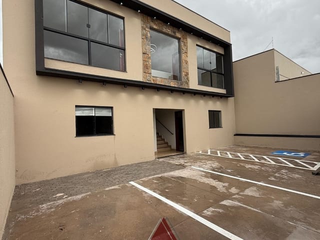 Apartamento com 62m² 2 quartos e 2 banheiros, à venda, no bairro Loteamento Quinta do Oeste em Franca