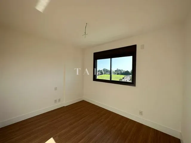 Apartamento com 290m² 3 quartos e 3 banheiros, à venda, no bairro Gleba Fazenda Palhano em Londrina