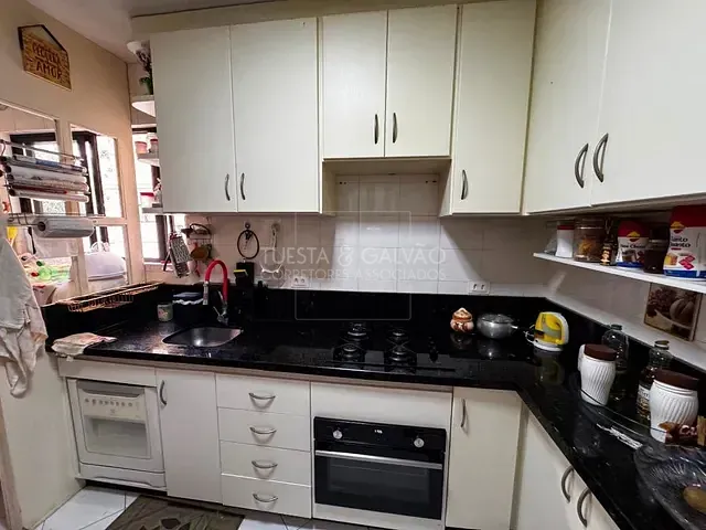 Apartamento com 71m² 3 quartos e 2 banheiros, à venda, no bairro Novo Mundo em Curitiba