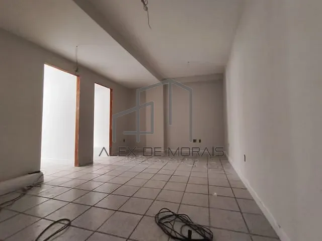 Apartamento com 70m² 2 quartos e 1 banheiro, à venda, no bairro Centro em Vitória