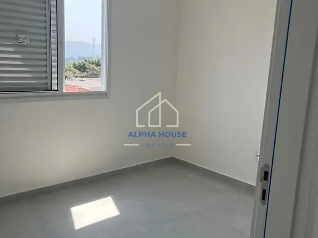 Apartamento 2 quartos e 1 banheiro, à venda, no bairro Jardim das Nações em Taubaté
