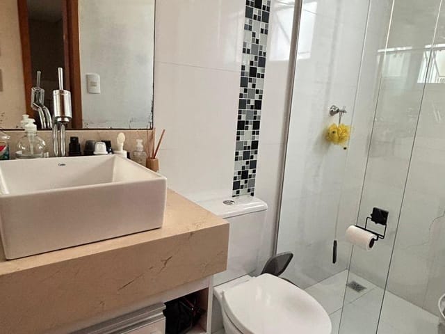 Apartamento 2 quartos e 2 banheiros, à venda, no bairro Parque Novo Oratório em Santo André