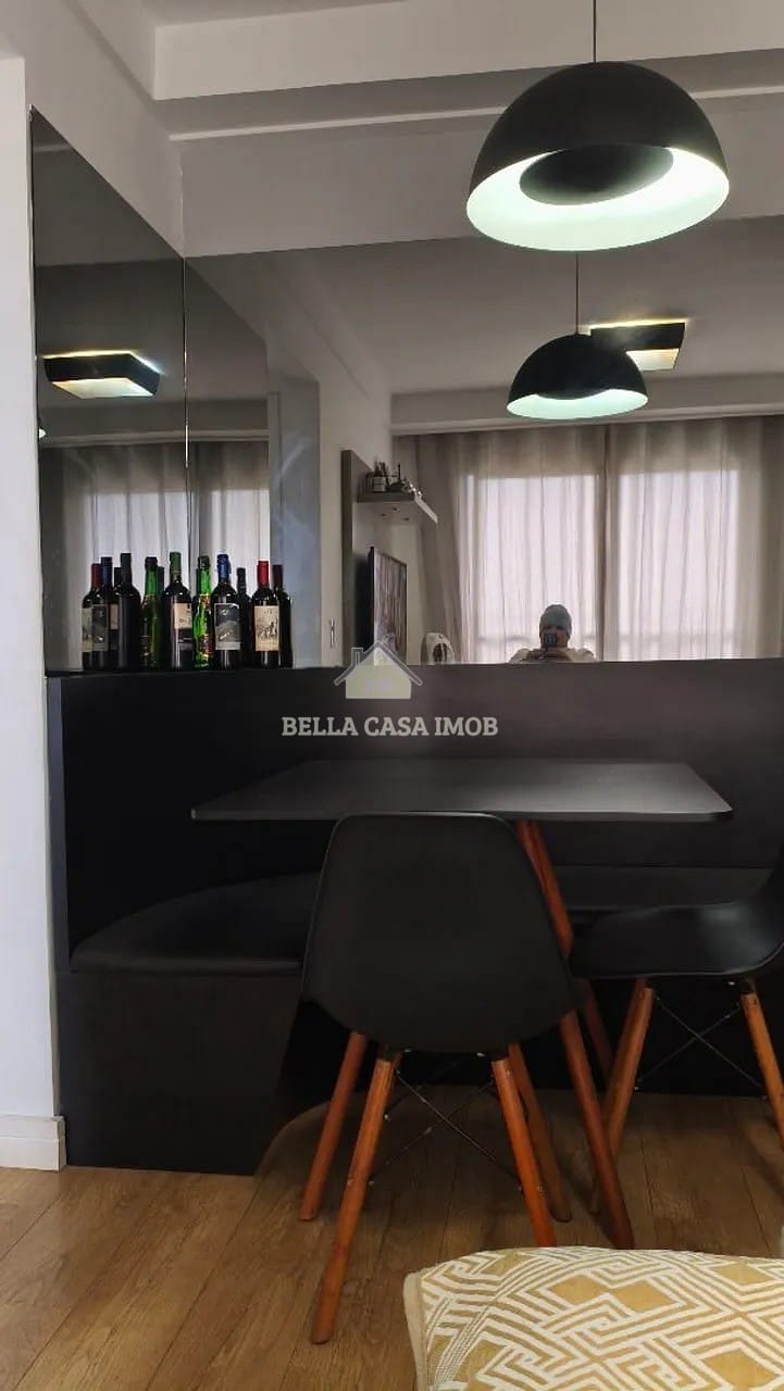 Apartamento à venda com 1 quarto, 47m² - Foto 2
