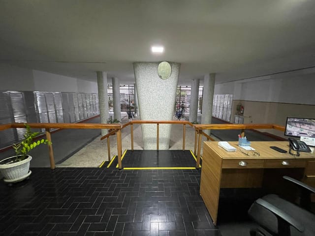Apartamento 1 quarto e 1 banheiro, à venda, no bairro Catete em Rio de Janeiro