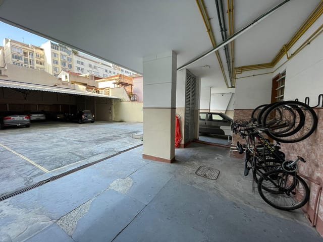 Apartamento 1 quarto e 1 banheiro, à venda, no bairro Catete em Rio de Janeiro