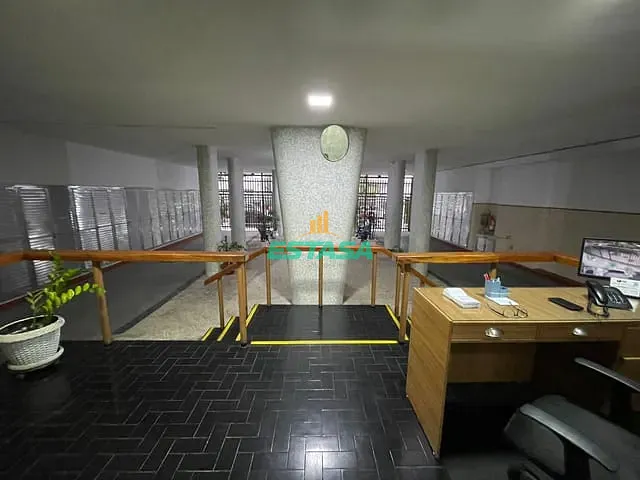 Apartamento 1 quarto e 1 banheiro, à venda, no bairro Catete em Rio de Janeiro