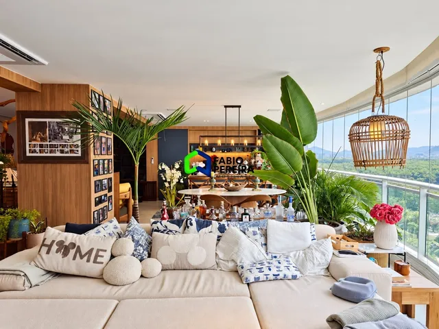 Apartamento com 309m² 4 quartos e 5 banheiros, à venda, no bairro Barra da Tijuca em Rio de Janeiro