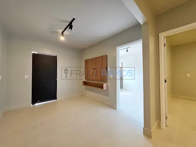 Apartamento com 75m² 2 quartos e 2 banheiros, para alugar, no bairro Jardim Vila Boa em Goiânia