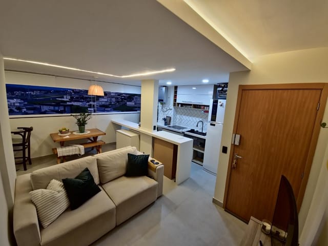 Apartamento 2 quartos e 2 banheiros, para alugar, no bairro Condomínio Residencial Colinas do Paratehy em São José dos Campos