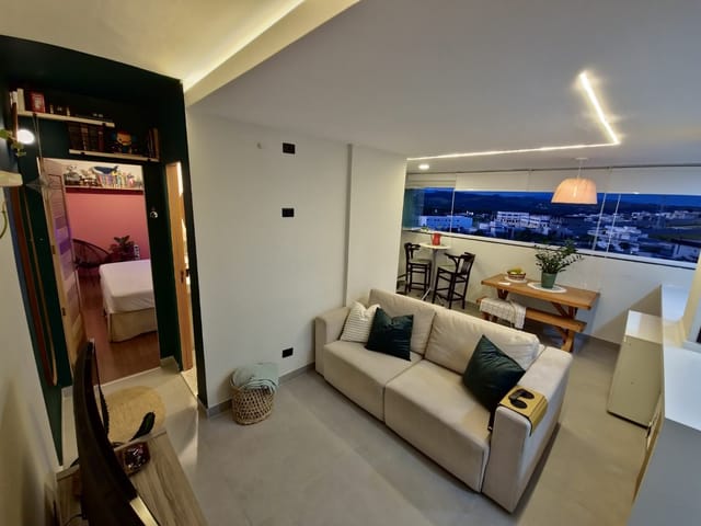 Apartamento 2 quartos e 2 banheiros, para alugar, no bairro Condomínio Residencial Colinas do Paratehy em São José dos Campos