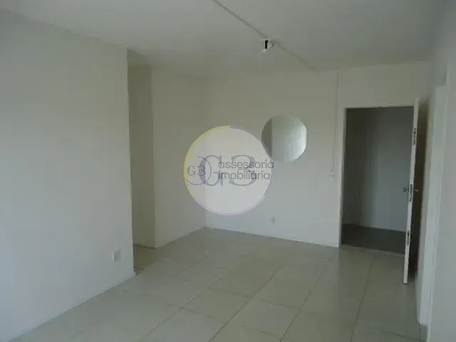 Apartamento 2 quartos e 2 banheiros, para alugar, no bairro Areal em Pelotas