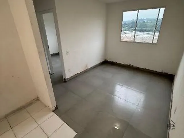 Apartamento com 40m² 2 quartos e 1 banheiro, à venda, no bairro Jardim Petrópolis em Cotia