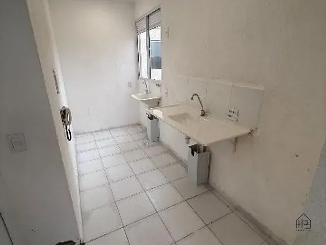 Apartamento com 40m² 2 quartos e 1 banheiro, à venda, no bairro Jardim Petrópolis em Cotia