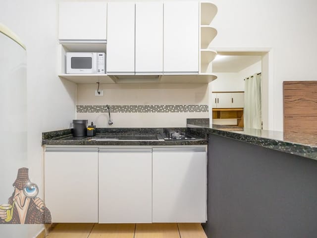 Apartamento 1 quarto e 1 banheiro, à venda, no bairro Centro em Curitiba