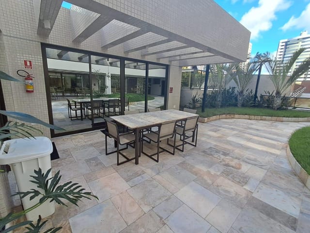 Apartamento 2 quartos e 5 banheiros, à venda, no bairro Jardins em Aracaju