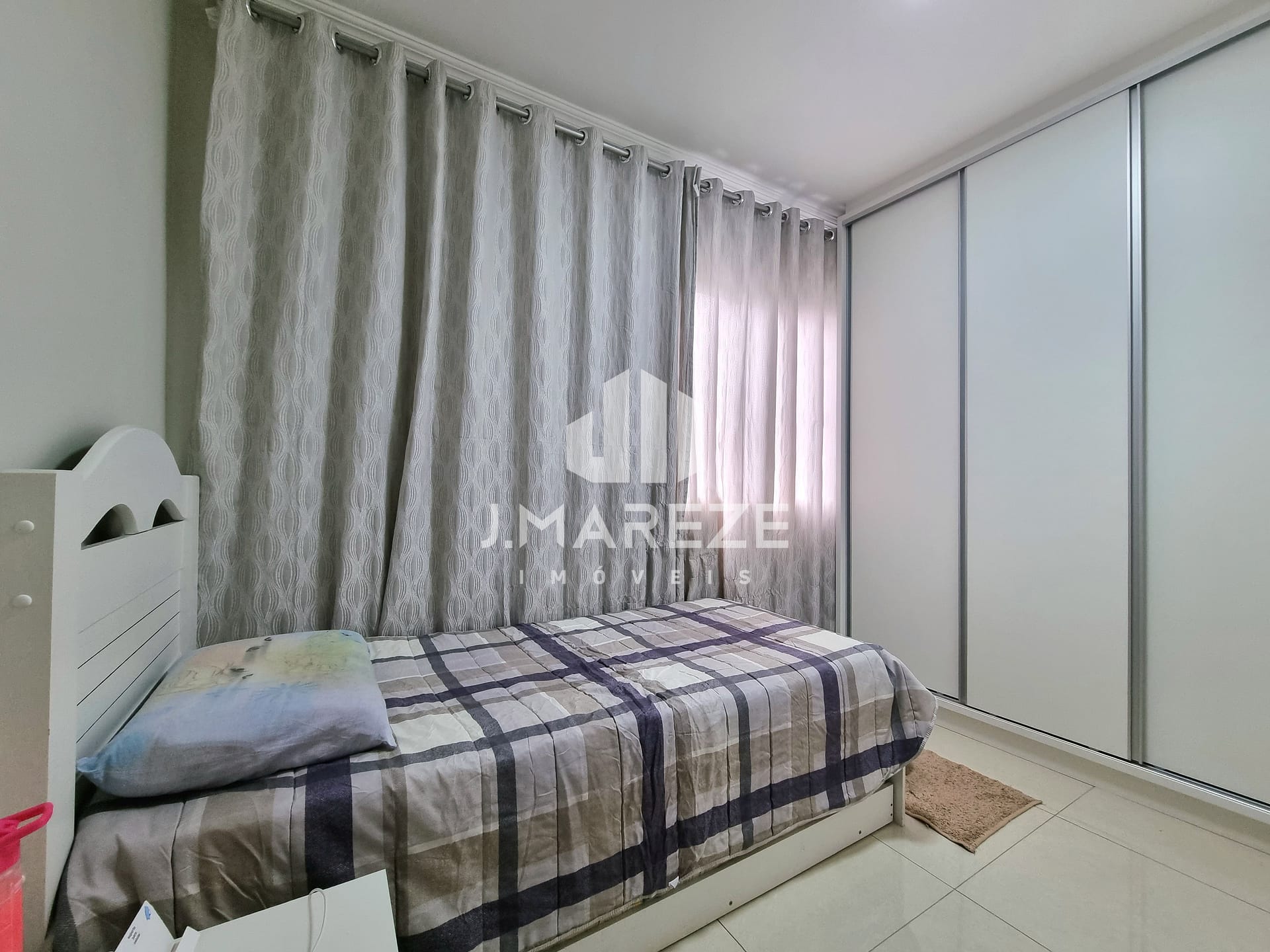 Apartamento à venda com 3 quartos, 99m² - Foto 9