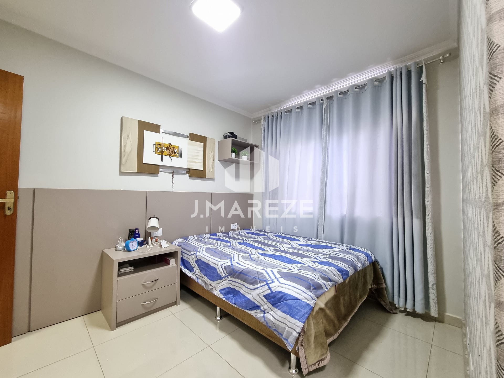 Apartamento à venda com 3 quartos, 99m² - Foto 7