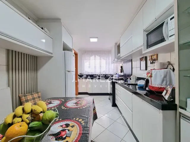 Apartamento com 116m² 3 quartos e 2 banheiros, à venda, no bairro Vila Vitória em Apucarana