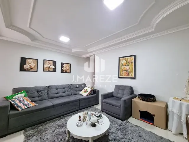 Apartamento com 116m² 3 quartos e 2 banheiros, à venda, no bairro Vila Vitória em Apucarana