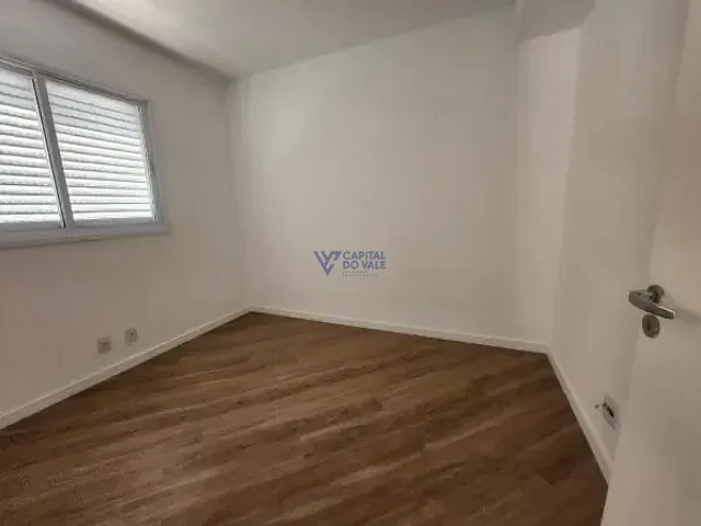 Apartamento 2 quartos e 2 banheiros, à venda, no bairro Vila Adyana em São José dos Campos