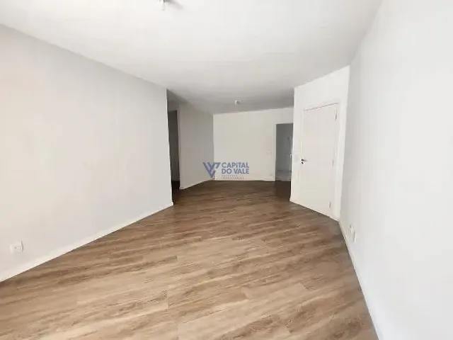 Apartamento 2 quartos e 2 banheiros, à venda, no bairro Vila Adyana em São José dos Campos