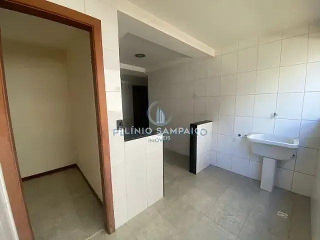 Apartamento com 142m² 4 quartos e 3 banheiros, à venda, no bairro Itapuã em Vila Velha