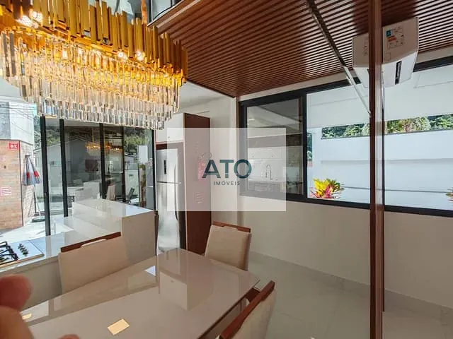 Apartamento 1 quarto e 2 banheiros, à venda, no bairro Armaçao da Piedade em Governador Celso Ramos