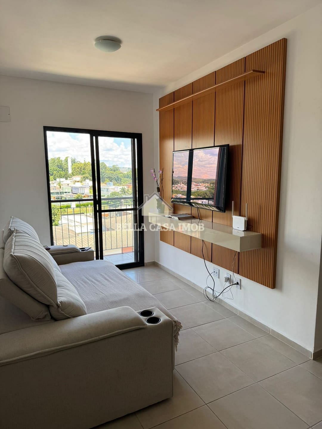 Apartamento à venda com 2 quartos, 54m² - Foto 1