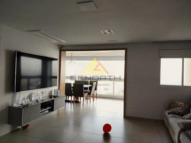 Apartamento com 254m² 3 quartos e 5 banheiros, para alugar, no bairro Santana em São Paulo