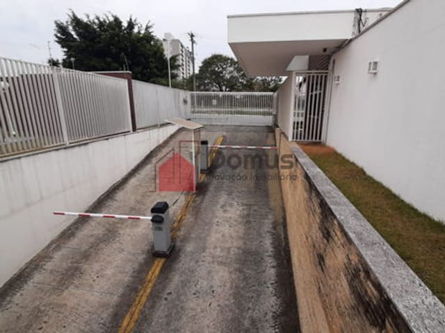 Apartamento à venda ou para alugar, no bairro Jardim Independência em Taubaté
