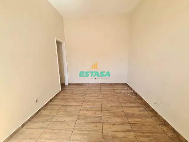 Apartamento 1 quarto e 1 banheiro, à venda, no bairro Catete em Rio de Janeiro