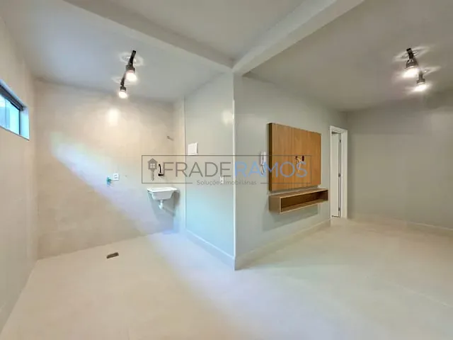 Apartamento com 62m² 2 quartos e 2 banheiros, para alugar, no bairro Jardim Vila Boa em Goiânia