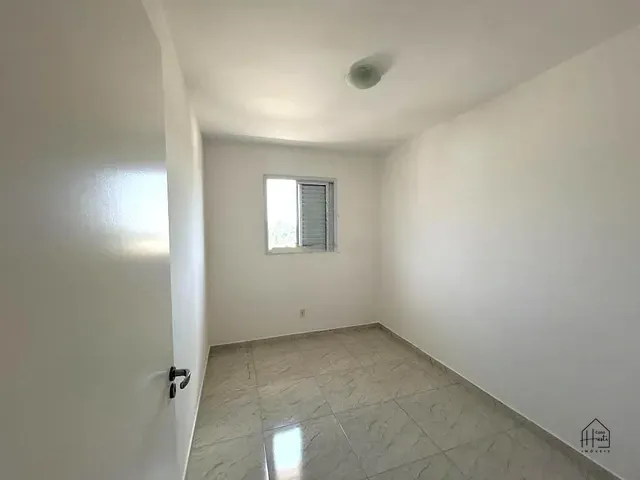 Apartamento com 50m² 2 quartos e 1 banheiro, à venda, no bairro Parque Turiguara em Cotia