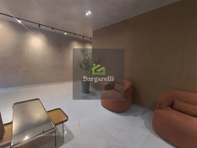 Apartamento 2 quartos e 2 banheiros, para alugar, no bairro Centro em Lavras
