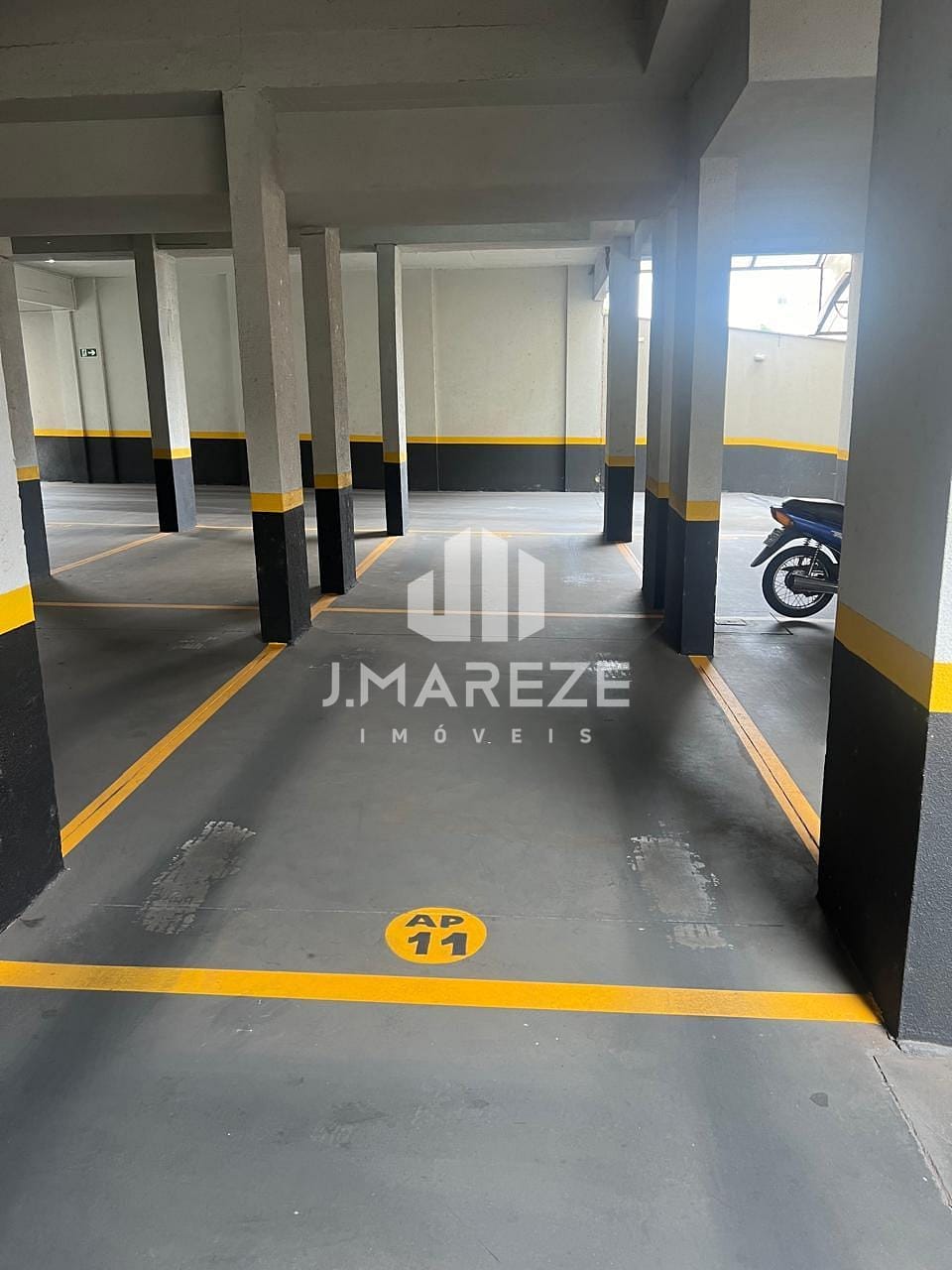 Apartamento à venda com 3 quartos, 137m² - Foto 15