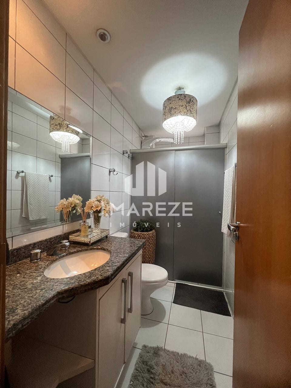 Apartamento à venda com 3 quartos, 137m² - Foto 9