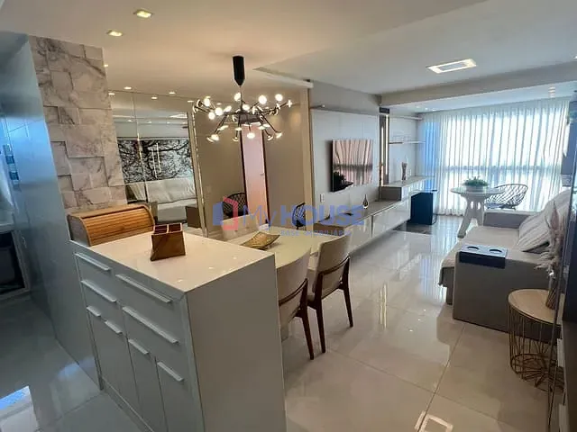 Apartamento 3 quartos e 2 banheiros, à venda ou para alugar, no bairro Jardim Savóia em Ilhéus