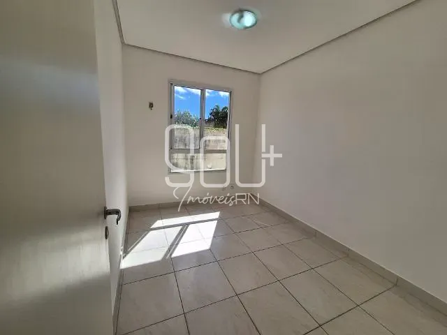 Apartamento 2 quartos e 2 banheiros, à venda, no bairro Nova Parnamirim em Parnamirim