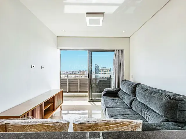 Apartamento com 72m² 2 quartos e 2 banheiros, para alugar, no bairro Batel em Curitiba